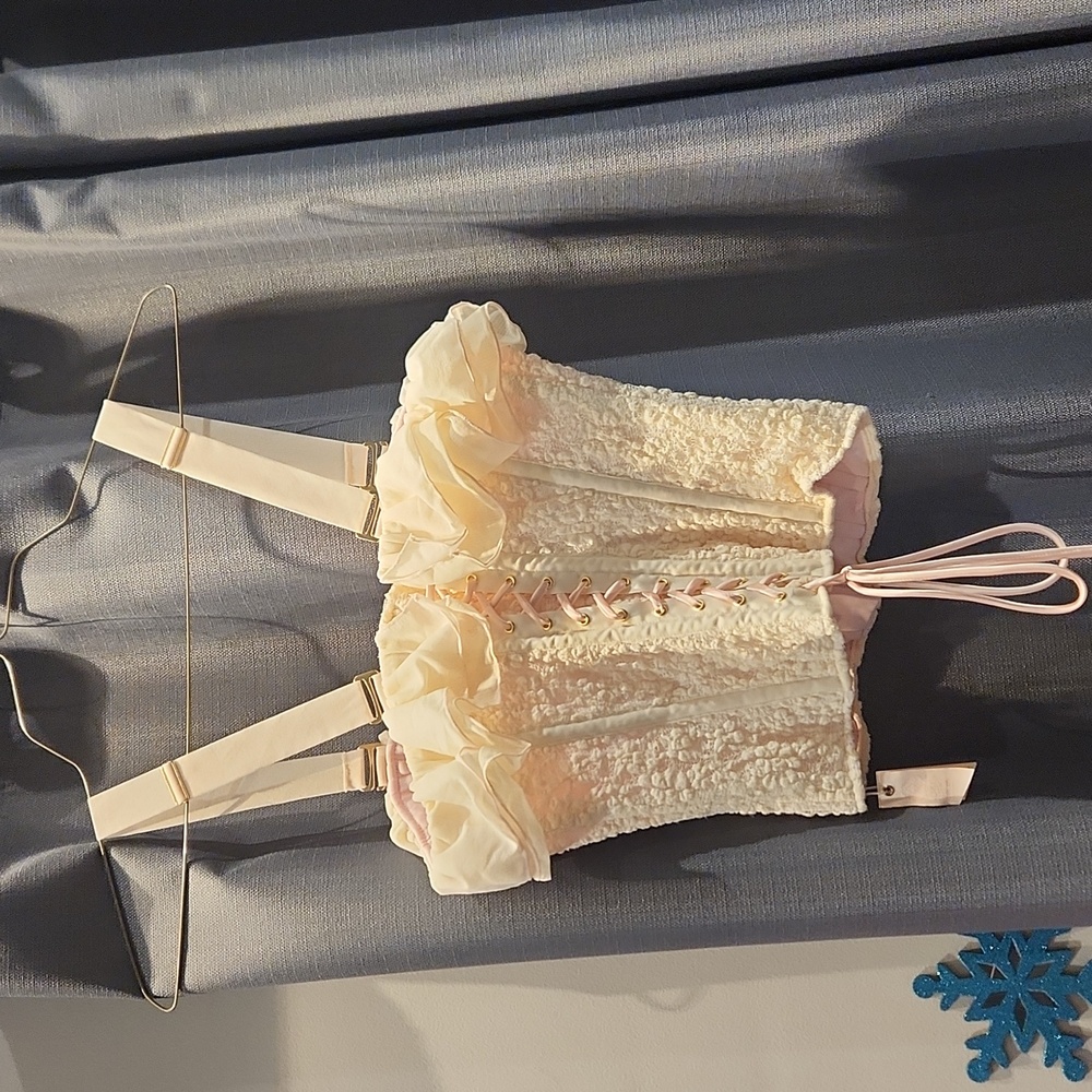 NWT We Are HAH Women's sz S Stunning Corsette w/adjustable straps